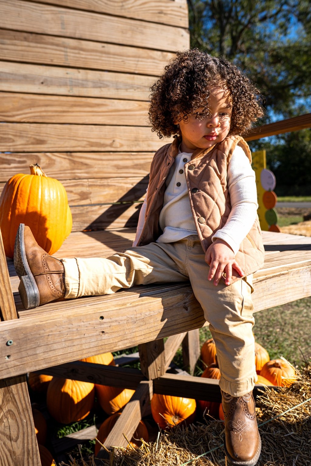 Seasonal child portrait